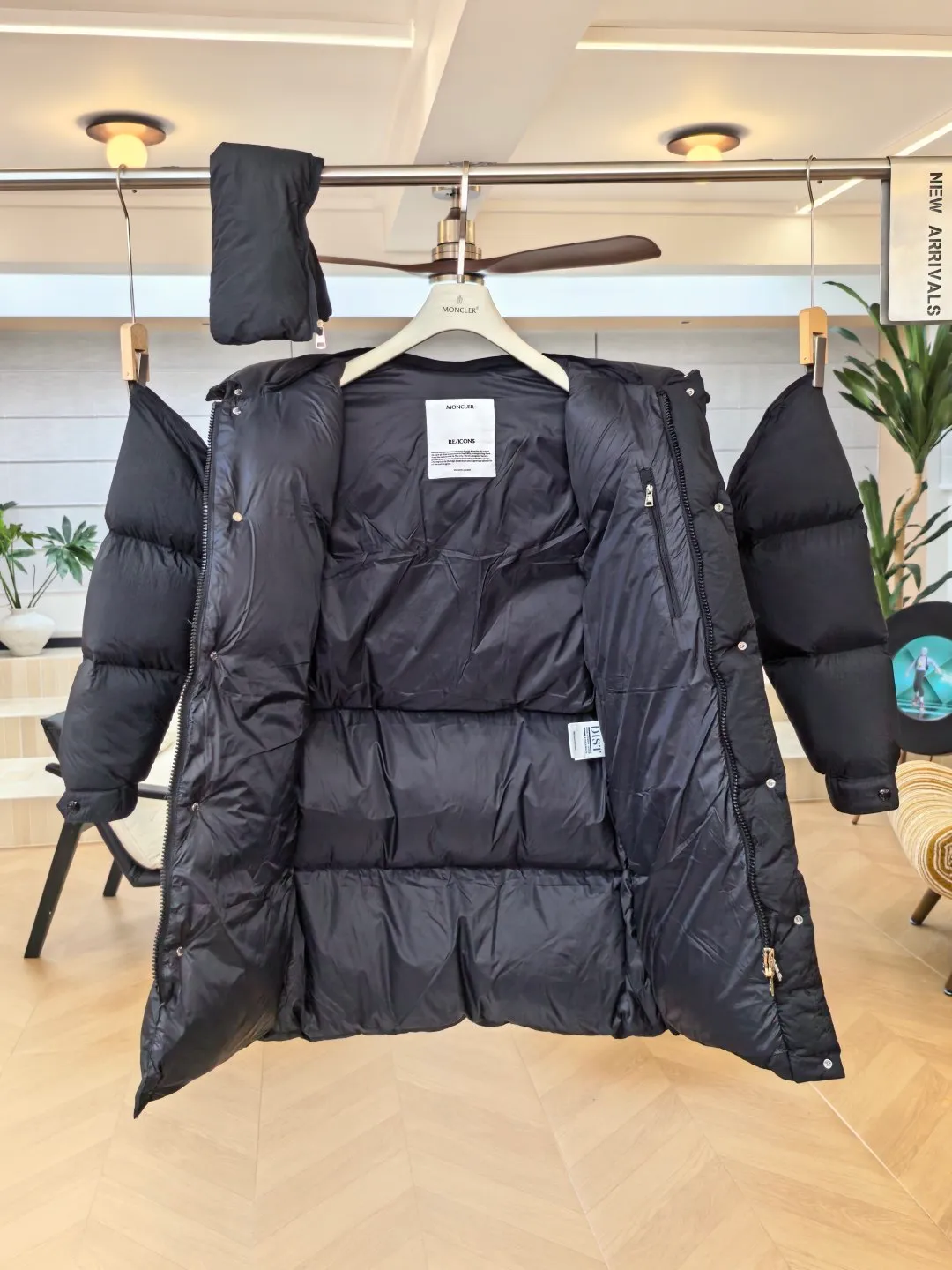【Original Authentic 】Moncler Verone 𝑴𝒐𝒏𝒄𝒍𝒆𝒓｜ 25𝒔𝒔 Verone ， -40℃， Same Style ：Black，Khaki ， Size：12345